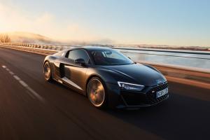 Audi R8 V10 RWD Coupe 2020 года  (AU)